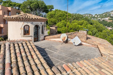 Сasa de 4 dormitorios en venta en Tamariu, Gerona, Cataluña, Spain № 5242 - foto 9