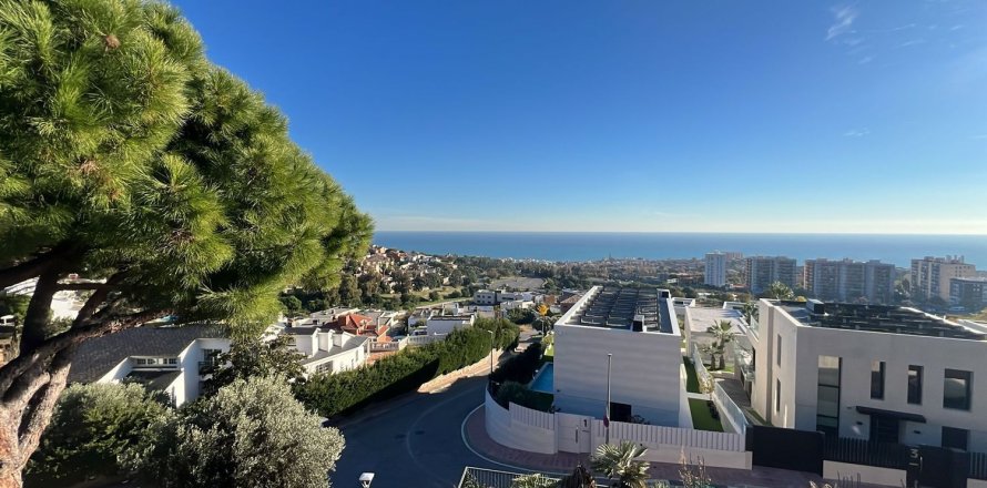 Propiedad comercial en venta en Teia, Barcelona, Cataluña, Spain № 5240