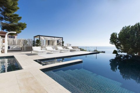 Сasa de 5 dormitorios en venta en Platja D'aro, Gerona, Cataluña, Spain № 5241