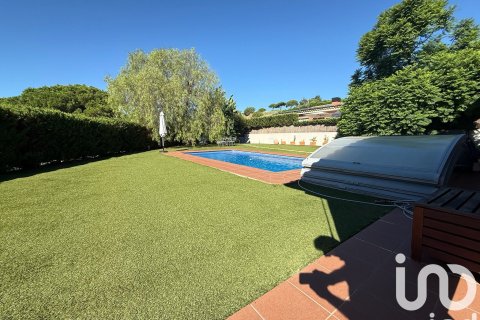 Apartamento de 4 dormitorios en venta en Sant Vicenc De Montalt, Barcelona, Cataluña, Spain № 4812 - foto 5
