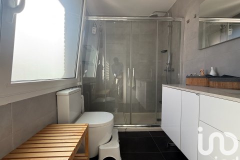 Apartamento de 4 dormitorios en venta en Sant Vicenc De Montalt, Barcelona, Cataluña, Spain № 4812 - foto 26