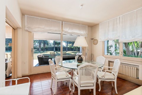 Сasa de 6 dormitorios en venta en Sitges, Barcelona, Cataluña, Spain № 6476 - foto 21