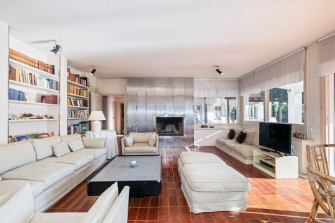 Сasa de 6 dormitorios en venta en Sitges, Barcelona, Cataluña, Spain № 6476 - foto 22