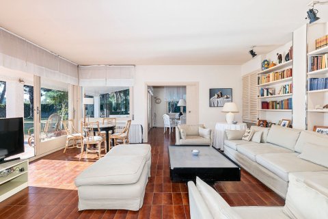 Сasa de 6 dormitorios en venta en Sitges, Barcelona, Cataluña, Spain № 6476 - foto 15