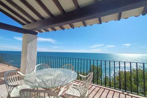 Сasa de 6 dormitorios en venta en Sitges, Barcelona, Cataluña, Spain № 6475 - foto 2