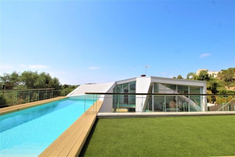Сasa de 4 dormitorios en venta en Sitges, Barcelona, Cataluña, Spain № 6473 - foto 3