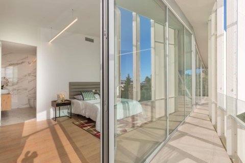 Сasa de 4 dormitorios en venta en Sitges, Barcelona, Cataluña, Spain № 6473 - foto 11