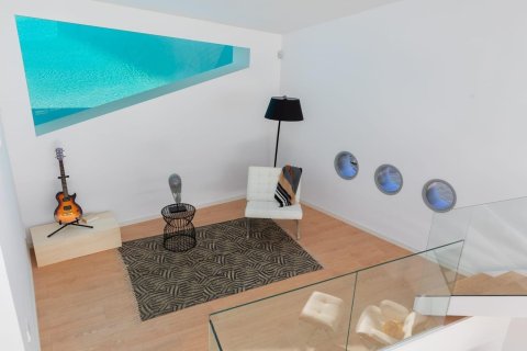 Сasa de 4 dormitorios en venta en Sitges, Barcelona, Cataluña, Spain № 6473 - foto 13