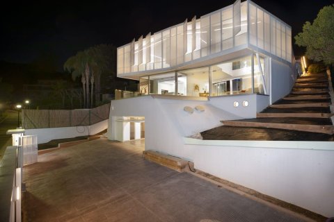 Сasa de 4 dormitorios en venta en Sitges, Barcelona, Cataluña, Spain № 6473 - foto 28