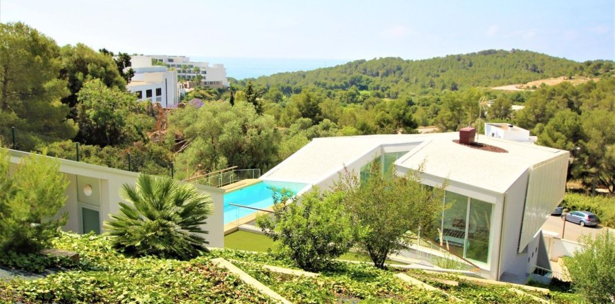 Сasa de 4 dormitorios en venta en Sitges, Barcelona, Cataluña, Spain № 6473