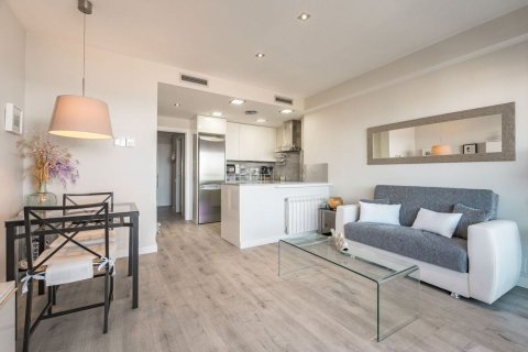 Apartamento de 2 dormitorios en venta en Sitges, Barcelona, Cataluña, Spain № 6482 - foto 11