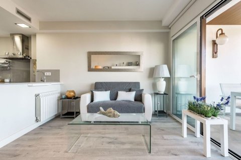 Apartamento de 2 dormitorios en venta en Sitges, Barcelona, Cataluña, Spain № 6482 - foto 10