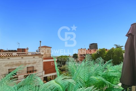 Сasa de 4 dormitorios en venta en Esplugues de Llobregat, Barcelona, Cataluña, Spain № 5555 - foto 3