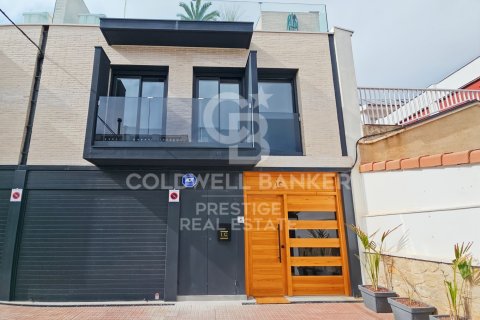 Купить дом в Эсплугес-де-Льобрегат, Испания с 4 спальни, 250м², № 5556 - фото 22
