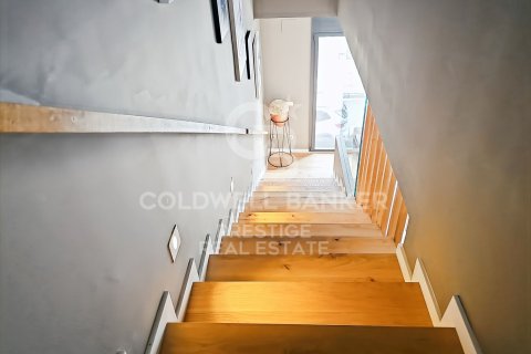 Купить дом в Эсплугес-де-Льобрегат, Испания с 4 спальни, 250м², № 5556 - фото 4