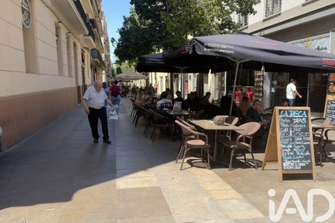 Снять в аренду кафе / ресторан в Барселона, Испания с 2 спальни, 168м², № 7314 - фото 3
