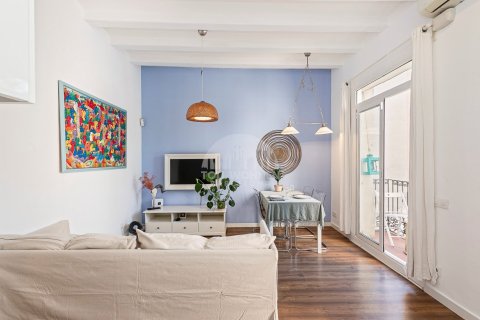 Apartamento de 2 dormitorios en venta en Ciudad Vieja, Barcelona, Cataluña, Spain № 2779 - foto 10