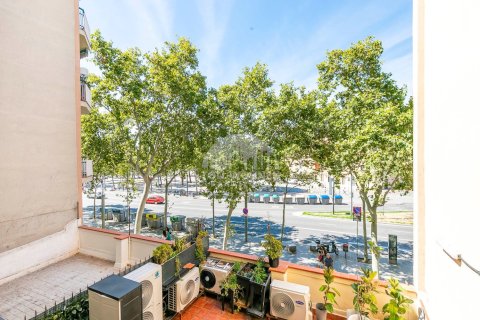 Apartamento de 2 dormitorios en venta en Ciudad Vieja, Barcelona, Cataluña, Spain № 2779 - foto 28