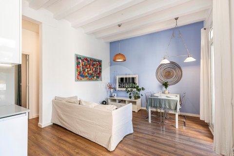 Apartamento de 2 dormitorios en venta en Ciudad Vieja, Barcelona, Cataluña, Spain № 2779 - foto 7