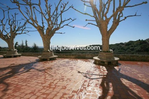 Сasa de 11 dormitorios en venta en Sant Vicenc De Montalt, Barcelona, Cataluña, Spain № 2774 - foto 26