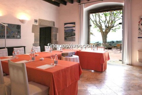Сasa de 11 dormitorios en venta en Sant Vicenc De Montalt, Barcelona, Cataluña, Spain № 2774 - foto 18