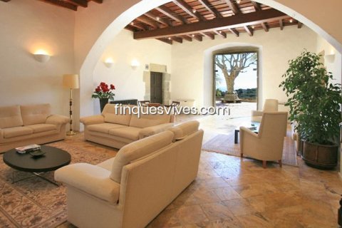 Сasa de 11 dormitorios en venta en Sant Vicenc De Montalt, Barcelona, Cataluña, Spain № 2774 - foto 21