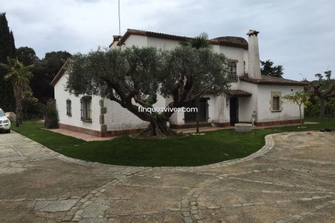 Сasa de 8 dormitorios en venta en Sant Pol de Mar, Barcelona, Cataluña, Spain № 2773 - foto 29