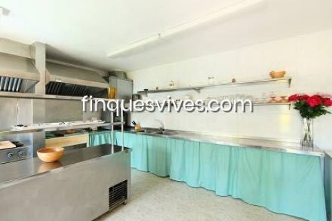 Сasa de 8 dormitorios en venta en Sant Pol de Mar, Barcelona, Cataluña, Spain № 2773 - foto 18