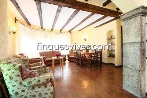Сasa de 8 dormitorios en venta en Sant Pol de Mar, Barcelona, Cataluña, Spain № 2773 - foto 14