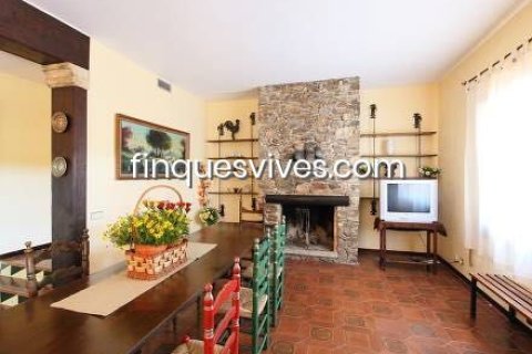 Сasa de 8 dormitorios en venta en Sant Pol de Mar, Barcelona, Cataluña, Spain № 2773 - foto 15