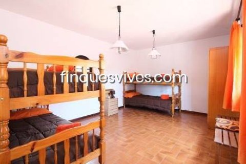 Сasa de 8 dormitorios en venta en Sant Pol de Mar, Barcelona, Cataluña, Spain № 2773 - foto 21