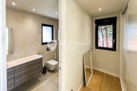 Сasa de 5 dormitorios en venta en Sant Feliu de Guíxols, Gerona, Cataluña, Spain № 6763 - foto 16