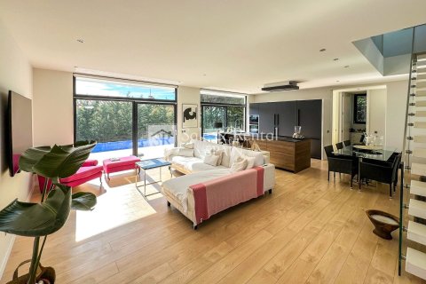 Сasa de 5 dormitorios en venta en Sant Feliu de Guíxols, Gerona, Cataluña, Spain № 6763 - foto 8