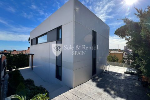 Сasa de 5 dormitorios en venta en Sant Feliu de Guíxols, Gerona, Cataluña, Spain № 6763 - foto 27