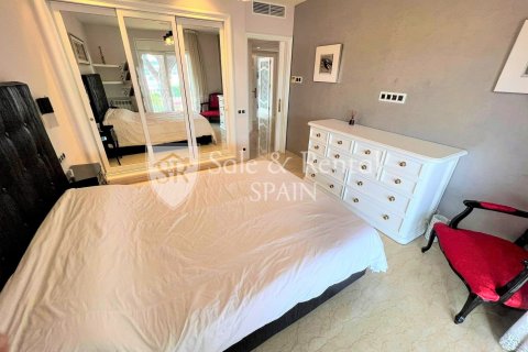 Сasa de 10 dormitorios en venta en Sant Feliu de Guíxols, Gerona, Cataluña, Spain № 6767 - foto 20