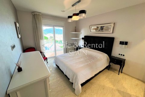 Сasa de 10 dormitorios en venta en Sant Feliu de Guíxols, Gerona, Cataluña, Spain № 6767 - foto 11