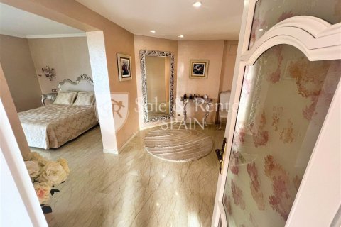Сasa de 10 dormitorios en venta en Sant Feliu de Guíxols, Gerona, Cataluña, Spain № 6767 - foto 10