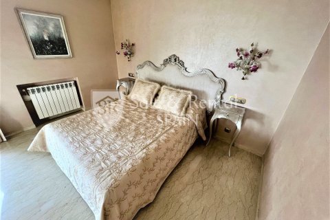 Сasa de 10 dormitorios en venta en Sant Feliu de Guíxols, Gerona, Cataluña, Spain № 6767 - foto 17