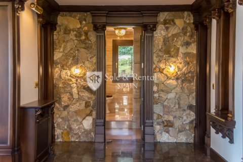 Сasa de 4 dormitorios en venta en Blanes, Gerona, Cataluña, Spain № 6762 - foto 29