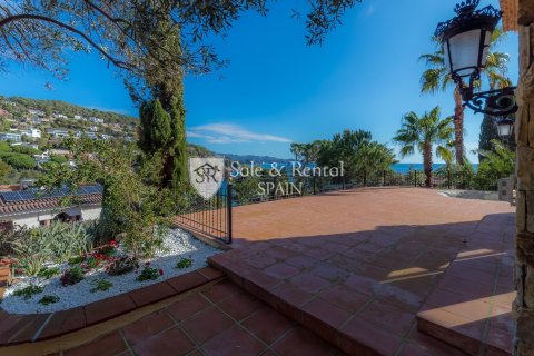 Сasa de 4 dormitorios en venta en Blanes, Gerona, Cataluña, Spain № 6762 - foto 7