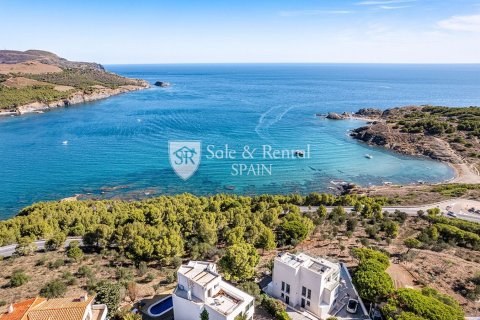 Сasa de 5 dormitorios en venta en Llanca, Gerona, Cataluña, Spain № 6766 - foto 2