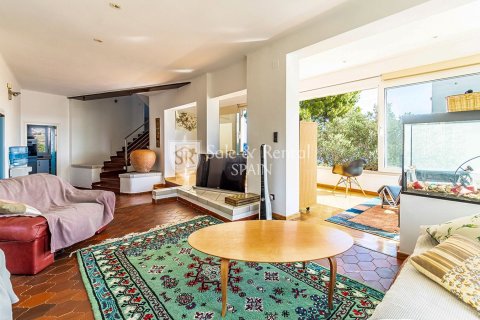 Сasa de 5 dormitorios en venta en Llanca, Gerona, Cataluña, Spain № 6766 - foto 5