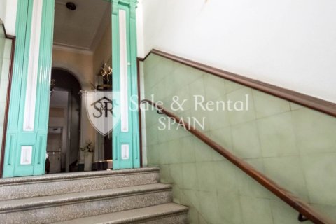 Сasa de 4 dormitorios en venta en Blanes, Gerona, Cataluña, Spain № 6764 - foto 15