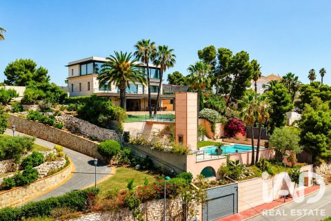 5 bedrooms house for sale in Sant Pere de Ribes, Barcelona, Catalonia, Spain № 8336