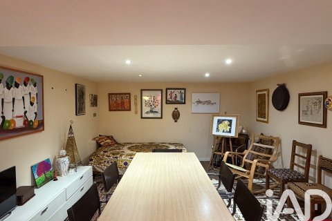 Propiedad comercial de 168 m² en venta en Barcelona, Cataluña, Spain № 8338 - foto 19