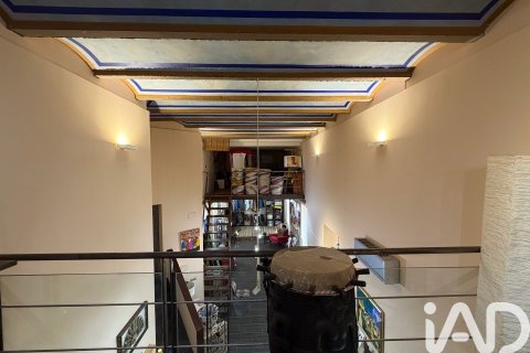 Propiedad comercial de 168 m² en venta en Barcelona, Cataluña, Spain № 8338 - foto 4