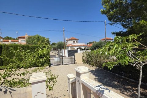 Сasa de 4 dormitorios en venta en L'Ametlla de Mar, Tarragona, Cataluña, Spain № 8339 - foto 25