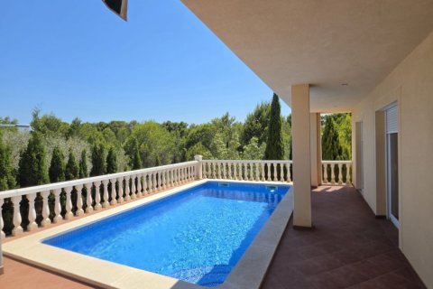 Сasa de 4 dormitorios en venta en L'Ametlla de Mar, Tarragona, Cataluña, Spain № 8339 - foto 17