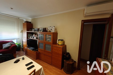 Apartamento de 4 dormitorios en venta en Barcelona, Cataluña, Spain № 8342