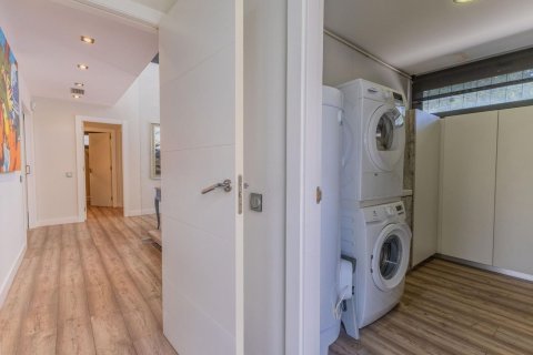 Купить дом в Сан-Андреу-де-Льяванерес, Испания с 6 комнат, 578м², № 7192 - фото 12